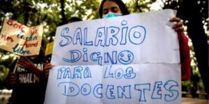 Profesores van a paro nacional por salarios