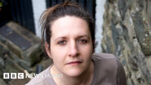Quedé traumatizada por el intercambio de parejas y un sitio web facilitó el abuso