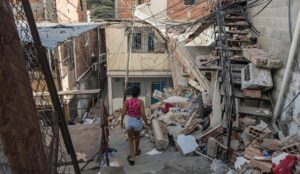 «Queremos sacar a mi papá de ahí»: Venezuela continúa contrareloj con los rescates
