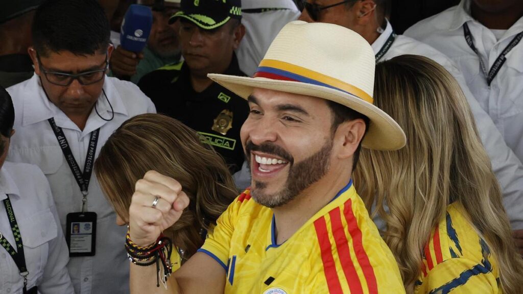 Abelardo de la Espriella se presenta como presidente electo de Colombia en su cuenta de X
