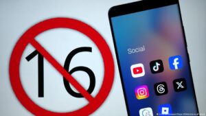 Reino Unido prohibirá redes sociales a menores de 16 años