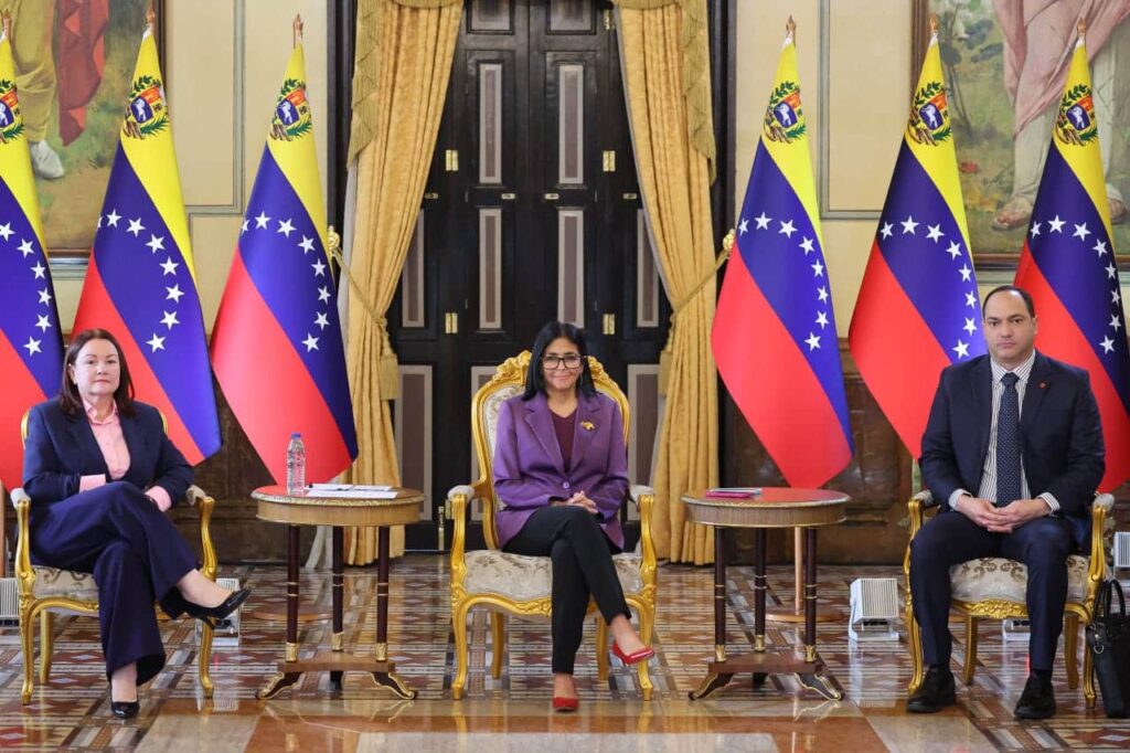 Repsol firma un acuerdo con Venezuela para explorar una nueva zona petrolífera en el país – Efecto Cocuyo