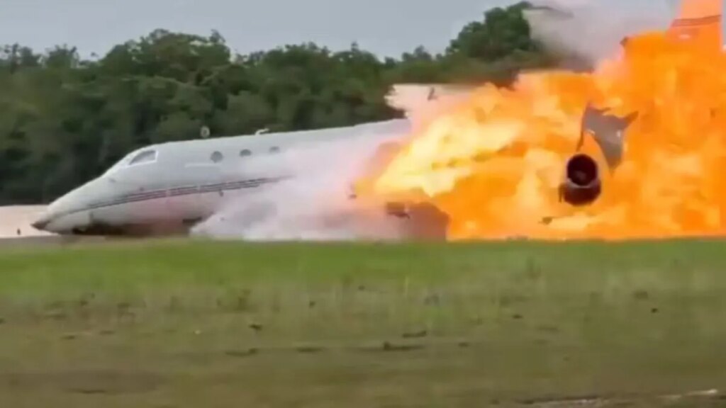 República Dominicana: la impresionante explosión de un jet privado en un aterrizaje de emergencia
