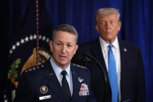 Revelan por qué la visita sorpresa del general Dan Caine a Venezuela podría cambiar el tablero geopolítico