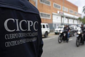 Robaban camiones y luego los desvalijaban