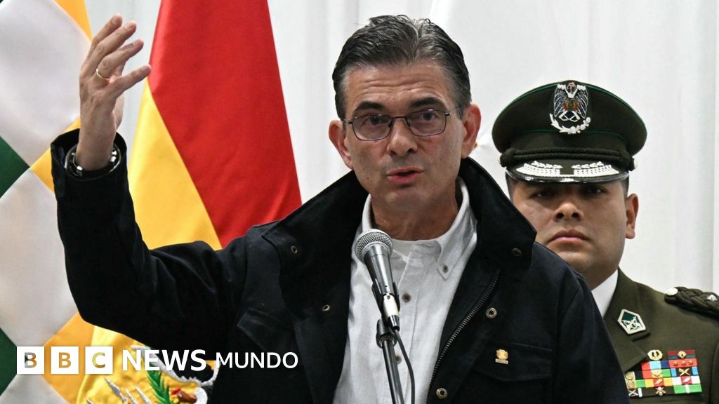 Rodrigo Paz declara el estado de excepción en Bolivia “para liberar las carreteras del país”