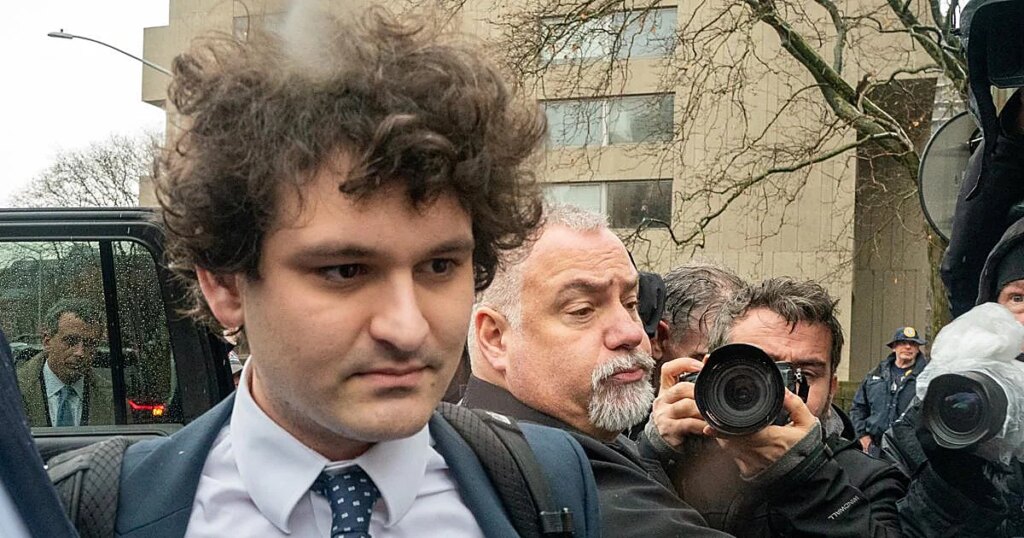 Sam Bankman-Fried, el rey de las criptomonedas condenado a 25 años de cárcel, pide un indulto a Trump
