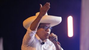 Sanchez advierte que no reconocerá la victoria electoral de Fujimori por irregularidades en el voto del exterior | elperiodico.com