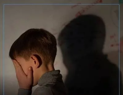 Se ganó la confianza de una familia para abusar de un niño