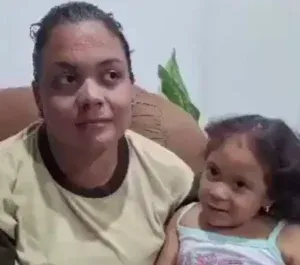 Sobreviviente del sismo clama ayuda tras ser atacada de robar