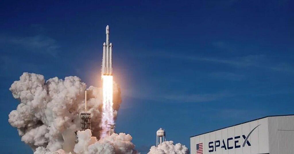 SpaceX prepara la mayor salida a Bolsa de la historia