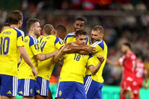 Suecia ni se despeinó para vencer a Túnez 5-1 y comanda el Grupo F