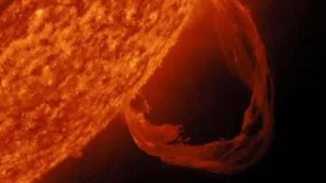 Tormenta solar activa alerta geomagnética en la Tierra