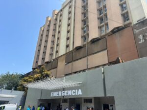 Tres muertos y 17 heridos han ingresado al Victorino Santaella