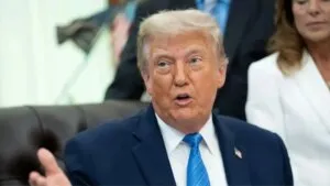 Trump: Netanyahu debe actuar ahora con respecto al Líbano