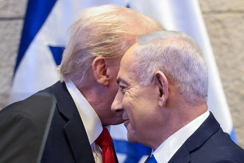 Trump abronca a Netanyahu: "¡¿Qué coño estás haciendo? Estás jodidamente loco, estarías en prisión si no fuera por mí. Te estoy salvando el culo. Todos odian a Israel por esto"