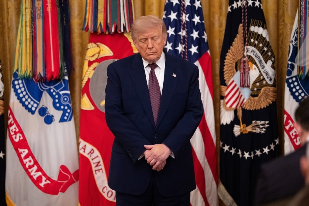 Trump afirma que Irán está "acabado" y que no recibirá "ni diez centavos" de EEUU – Efecto Cocuyo