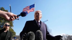 Trump afirma que Irán no ha informado a EEUU de la suspensión de las negociaciones