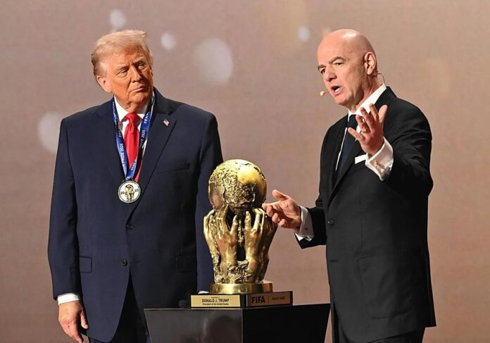Trump asistirá a la final del Mundial y entregará el trofeo junto a Infantino