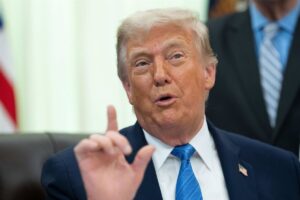 Trump suspende los ataques contra Irán alegando la aprobación de los «puntos finales» del acuerdo | europapress.es