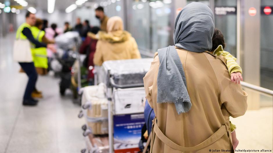 UE: Parlamento aprueba planes para centros de deportación