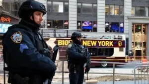 Un menor detenido en Nueva York tras un tiroteo sin heridos | elperiodico.com