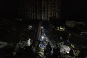 Un operativo de rescate de casi 23 horas aviva la esperanza en Venezuela