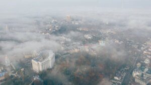 Un satélite europeo vigiló 5.400 ciudades durante cinco años y descubrió que el 80% creció económicamente mientras reducía su contaminación