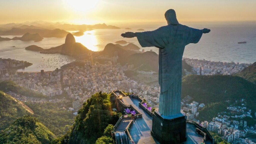 Varios muertos tras chocar dos helicópteros en Río de Janeiro (Brasil) | elperiodico.com