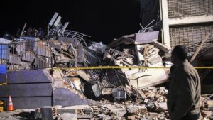 Venezuela busca estremecida a las víctimas del terremoto más devastador en un siglo | elperiodico.com