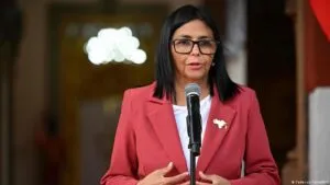 Venezuela firma acuerdo con General Electric