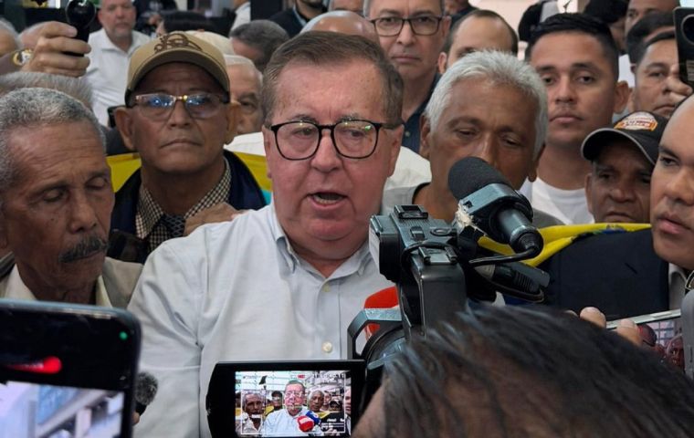 César Pérez Vivas