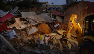 Wall Street Journal: Venezuela busca desesperadamente a 50.000 desaparecidos tras los terremotos