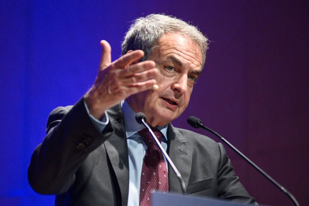 Zapatero ve posible nulidad en dispositivos analizados que sirvieron al juez para imputarle en el 'caso Plus Ultra'
