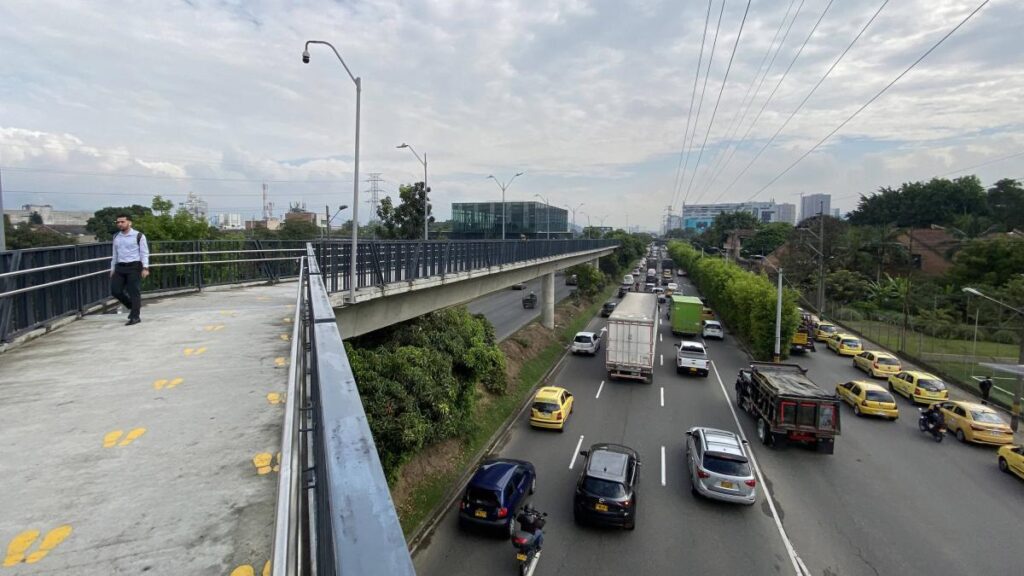 ¡Ojo, conductor! Pico y placa en Medellín para el jueves 4 de junio de 2026: consulte las restricciones