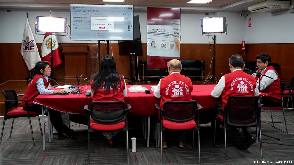 ¿Fraude en Perú? Lo que hace Sánchez "es irresponsable"