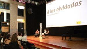 ¿Qué leen las presas? Se publica el primer informe de la iniciativa que acerca la literatura a las mujeres en cárceles