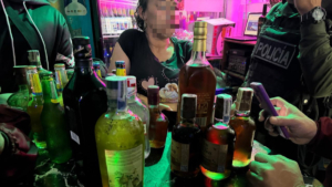 ¿Su licor es legal? Cómo identificar productos adulterados y evitar caer en el contrabando durante la temporada de la Copa Mundial de Fútbol