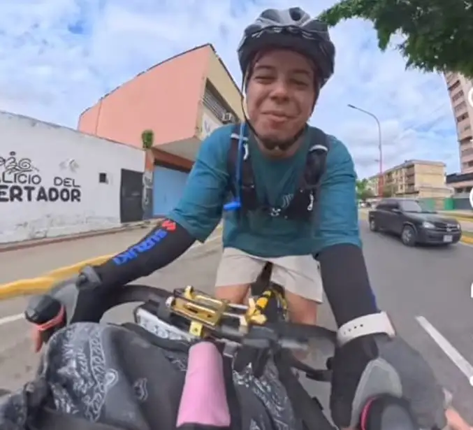 ‘Miltico’ llega a Maracay: es esperado y apoyado en su camino a la Gran Sabana… Día #15