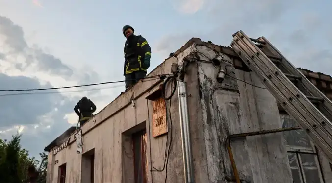Ataques mutuos entre Ucrania y Rusia dejan 14 muertos