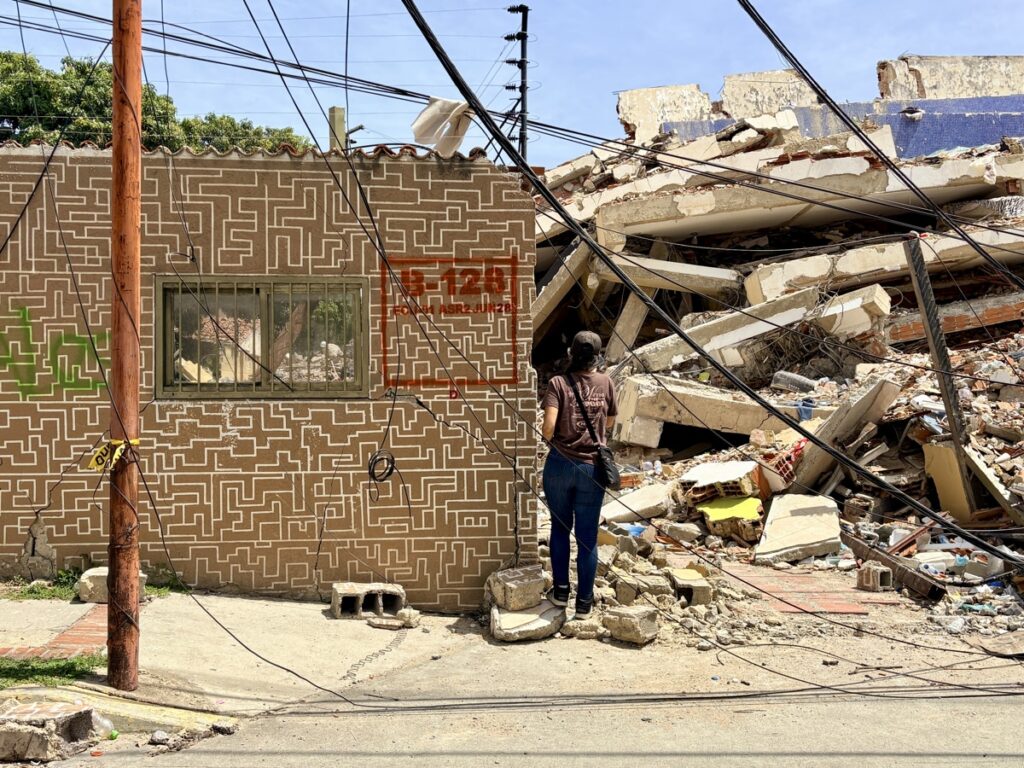 A 4.829 aumenta número de muertos por los dos terremotos – Efecto Cocuyo