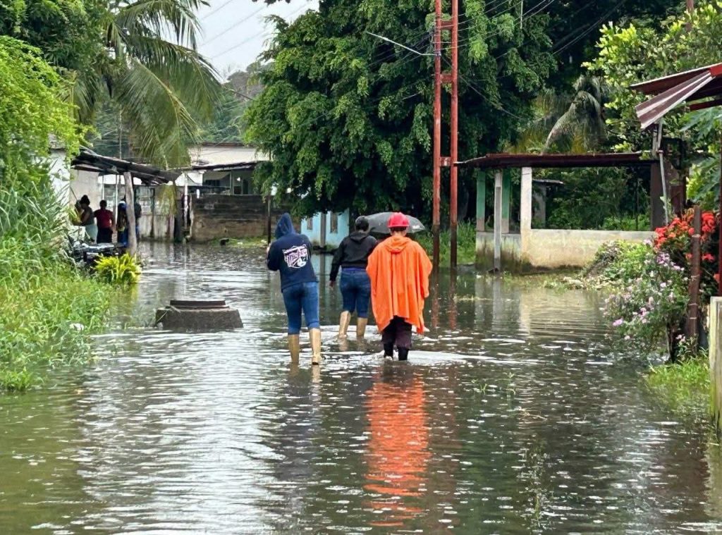 Activan Estado Mayor de Lluvias en Amazonas ante crecida del río Orinoco