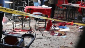 Al menos 9 muertos en la explosión de una bomba cerca del Palacio de Justicia en Damasco | elperiodico.com