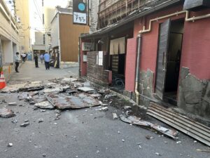 Al menos un muerto, decenas de heridos y atrapados en Japón tras terremoto de magnitud 7,1 – Efecto Cocuyo