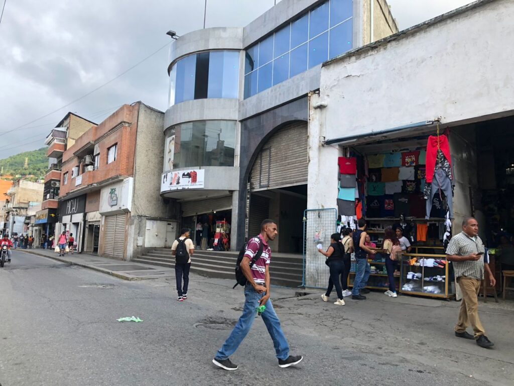 Alcaldía chavista de Vargas exige el pago de impuestos en medio de la tragedia que afecta a La Guaira