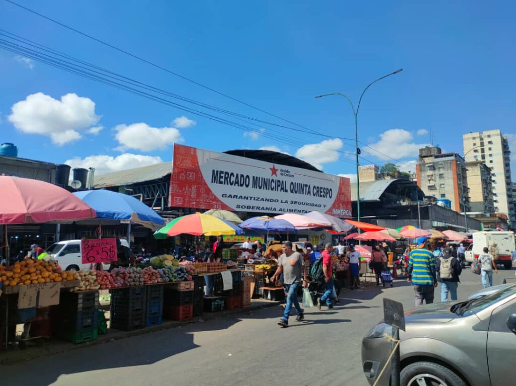 “Aquí vivimos en un terremoto económico permanente”