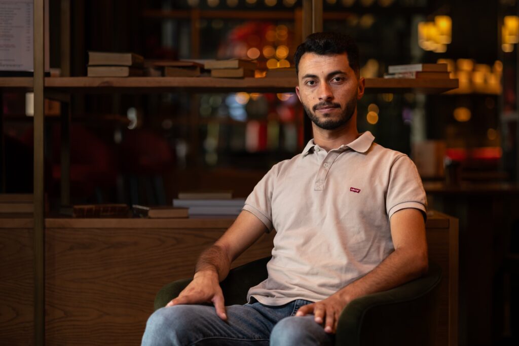 El cineasta palestino Basel Adra, ganador del Oscar por 'No Other Land', este miércoles en Madrid.