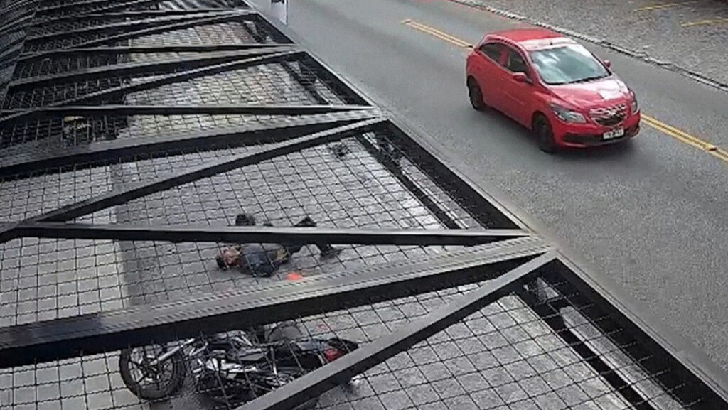 Broma mortal: falso robo termina con un fallecido en Brasil (VIDEO)