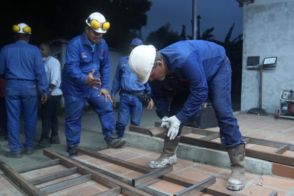 CVG y Sidor rehabilitan el Puente Caraballeda: un compromiso con la recuperación de La Guaira