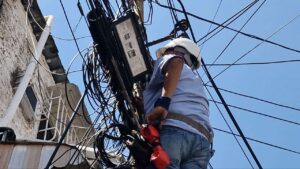 Cantv mantiene despliegue técnico en La Guaira tras terremotos